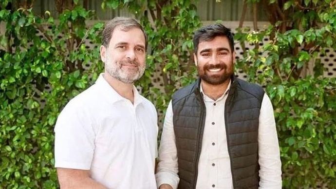 Rahul Gandhi with NSUI President Vinod Jakhar