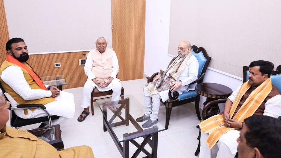 Amit Shah met Nitish Kumar in Patna after his Rajya Sabha decision.