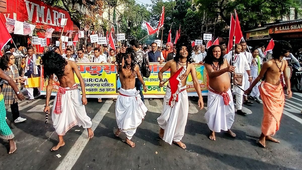 पश्चिम बंगाल में SIR के खिलाफ प्रोटेस्ट