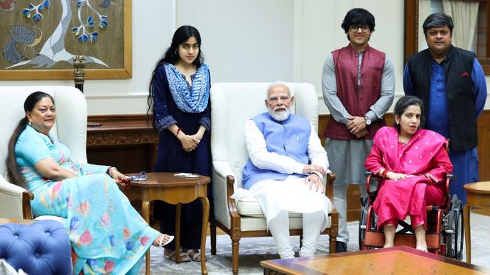 Vasundhar raje with PM Modi