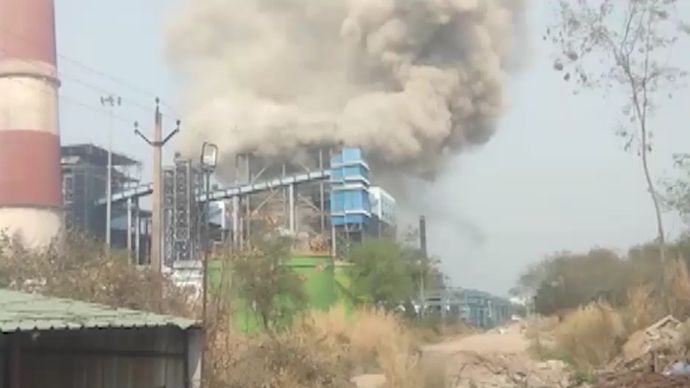 The blast occurred at around 2:30 at the Vedanta power plant in Singhitarai on Tuesday.