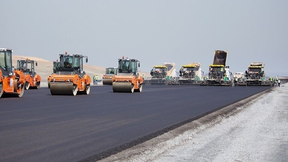 The remarks come against the backdrop of a noticeable dip in highway progress in 2025 and early 2026. 