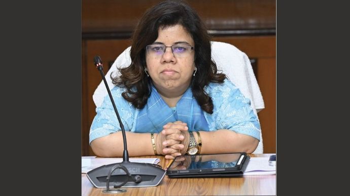 IAS Officer Aarti Dogra