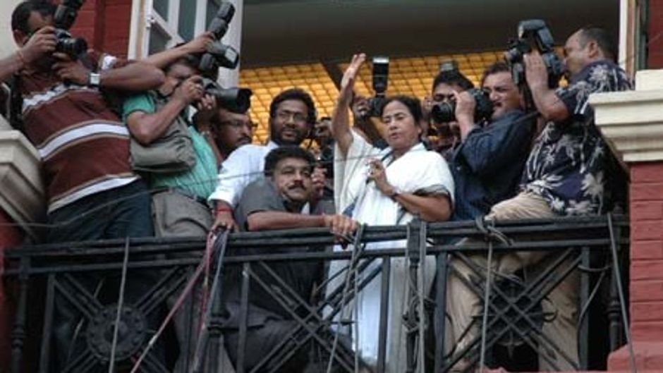Mamata Banerjee in 2011, Writers building (Source : TMC)