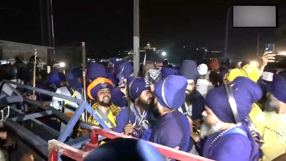 निहंग सिख और उत्तराखंड पुलिस के बीच तनाव की स्थिति