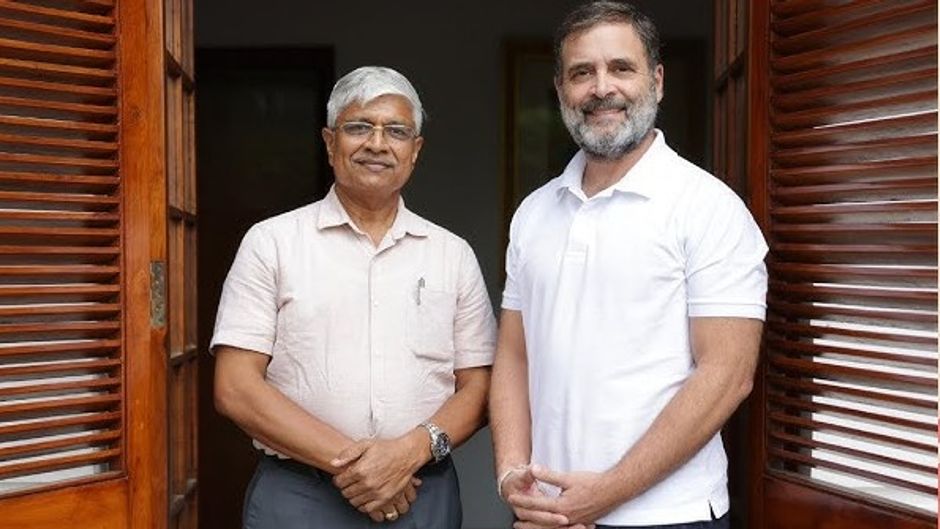 Rajendra Pal Gautam with Rahul Gandhi
