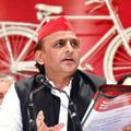 अपनों से ही जंग! 2027 से पहले सपा में क्यों बढ़ रही है गुटबाजी? अखिलेश यादव. (File Photo: ITG)
