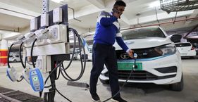 यूपी में बिजली सिस्टम के लिए EV बन रहे आफत सांकेतिक तस्वीर