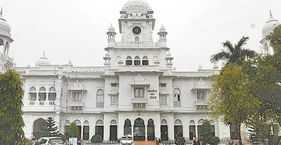केजीएमयू : डॉक्टरी सलाह में नॉनवेज 'दवा', हॉस्टल मेस में बना 'गुनाह' केजीएमयू, लखनऊ (फाइल फोटो)