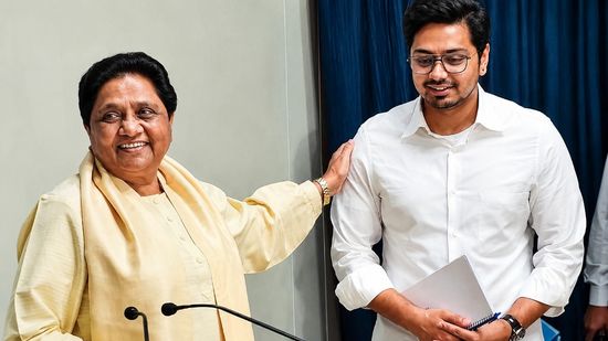 जेन ज़ी को कितना साध पाएंगे मायावती के 'आकाश'? mayawati and aakash