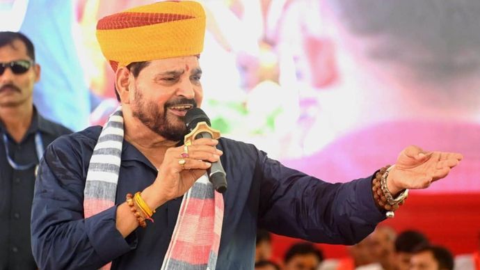 भाजपा के पूर्व सांसद बृज भूषण शरण सिंह को मिली राजनीतिक राहत