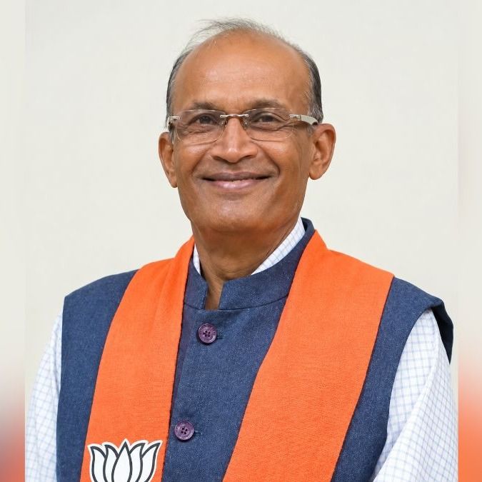 BJP के सतेंद्र पटेल ने मांजलपुर उपचुनाव में जीत दर्ज की है