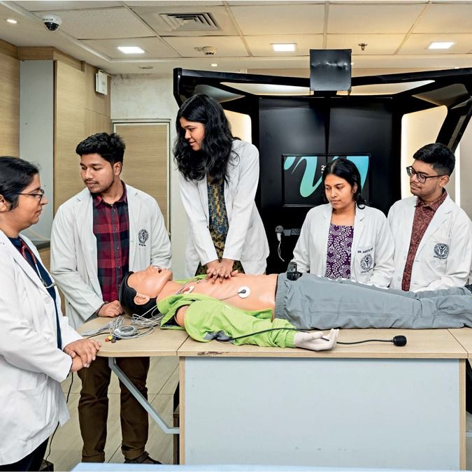 एम्स दिल्ली की एक क्लास की तस्वीर