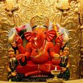 सिद्धिविनायक मंदिर के चढ़ावे में कथित हेराफेरी का क्या है मामला? सिद्धिविनायक मंदिर में गणपति की प्राण प्रतिष्ठा प्राण-प्रतिष्ठा साल 1801 में हुई थी