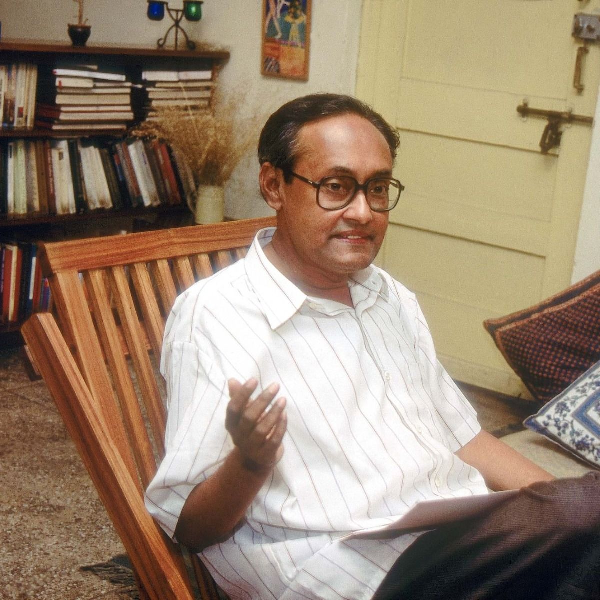 historian-sumit-sarkar-145020978-16x9.jpg