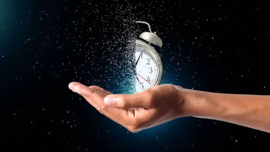 Indian Standard Time (Photo/Unsplash)