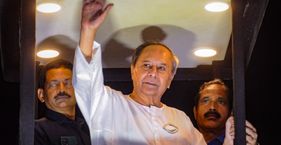 नवीन पटनायक ने ऐसा क्या किया कि ओडिशा के BJP सांसद मुश्किल में पड़ गए? ओडिशा के पूर्व मुख्यमंत्री नवीन पटनायक (फाइल फोटो)