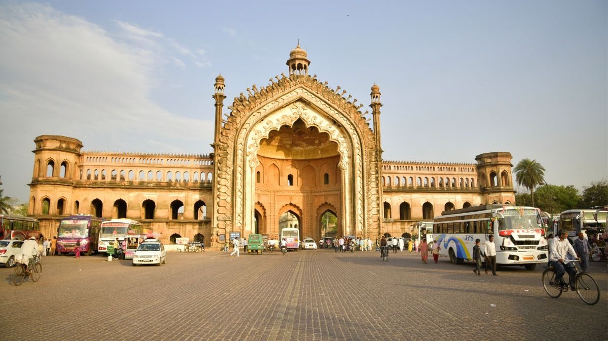 Rumi Gate, Lucknow