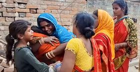 चार मौतों ने फिर खोली बिहार में शराबबंदी की पोल एक मृतक के परिजन
