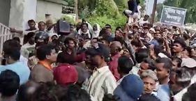 मध्य प्रदेश के बालाघाट में एक समुदाय के विरोध प्रदर्शन पर क्यों गरमाई राजनीति? किरनापुर में विरोध प्रदर्शन करते मरार माली समुदाय के लोग