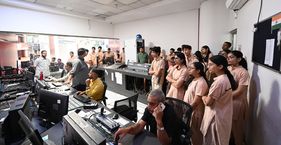 AI के दौर में दिल्ली के सरकारी स्कूलों में वोकेशनल ट्रेनिंग पर बढ़ा जोर दिल्ली के एक स्कूल में वोकेशनल ट्रेनिंग की क्लास (फाइल फोटो)
