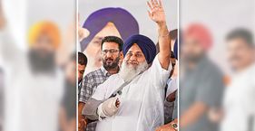 सुखबीर बादल का अकेलापन punjab