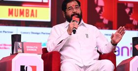 मुंबई की सड़कें एक साल में कैसे होंगी गड्ढामुक्त, एकनाथ शिंदे ने बताया महाराष्ट्र के उपमुख्यमंत्री एकनाथ शिंदे