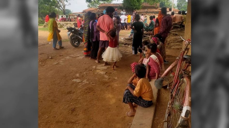 3 വയസുകാരിയെ പീഡിപ്പിച്ച സംഭവം ഒരു ലക്ഷത്തിന് ഒത്തുതീർപ്പാക്കി പഞ്ചായത്ത്