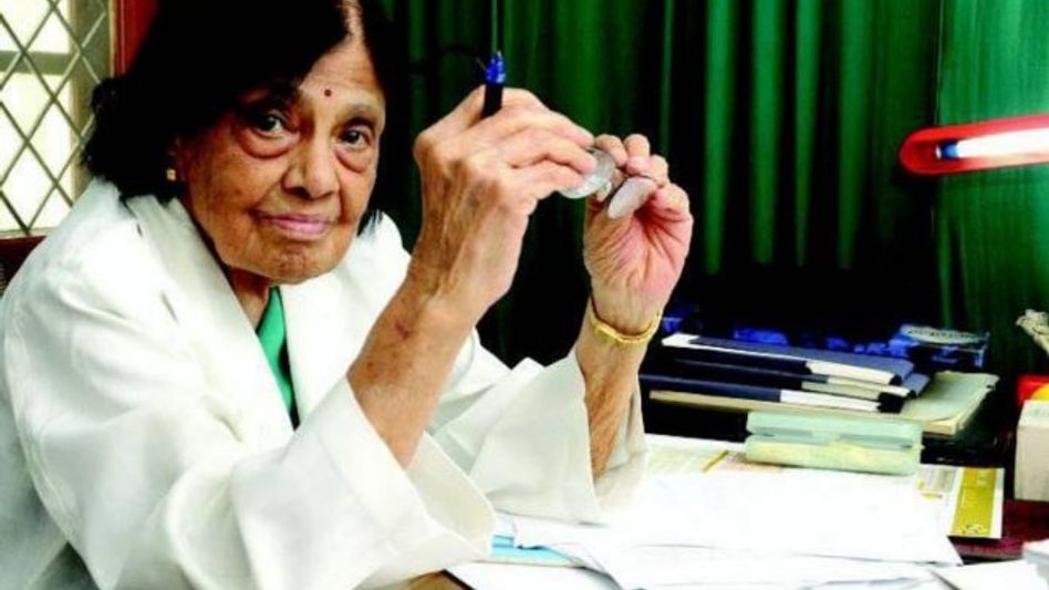 Country’s first female cardiologist Dr. S Padmavati passes away at 103 Country’s first female cardiologist Dr. S Padmavati passes away at 103