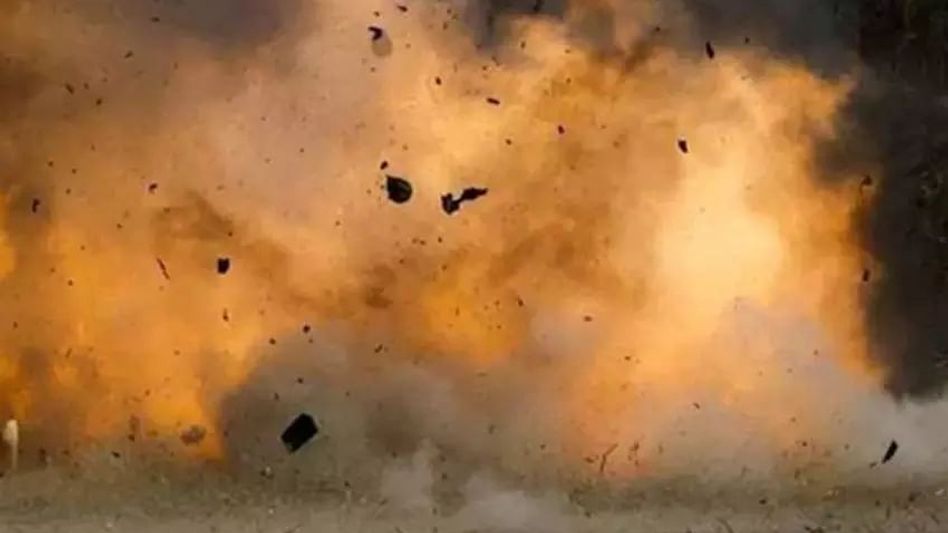 Bomb blast at Manipur Students' Union office Bomb blast at Manipur Students' Union office