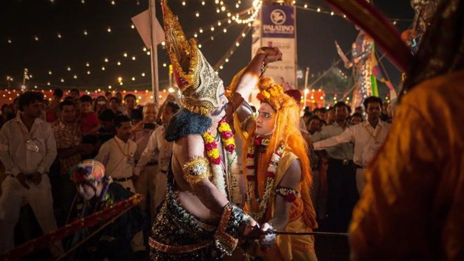 Ayodhya gears up for Ramleela, Bollywood stars to perform Ayodhya gears up for Ramleela, Bollywood stars to perform
