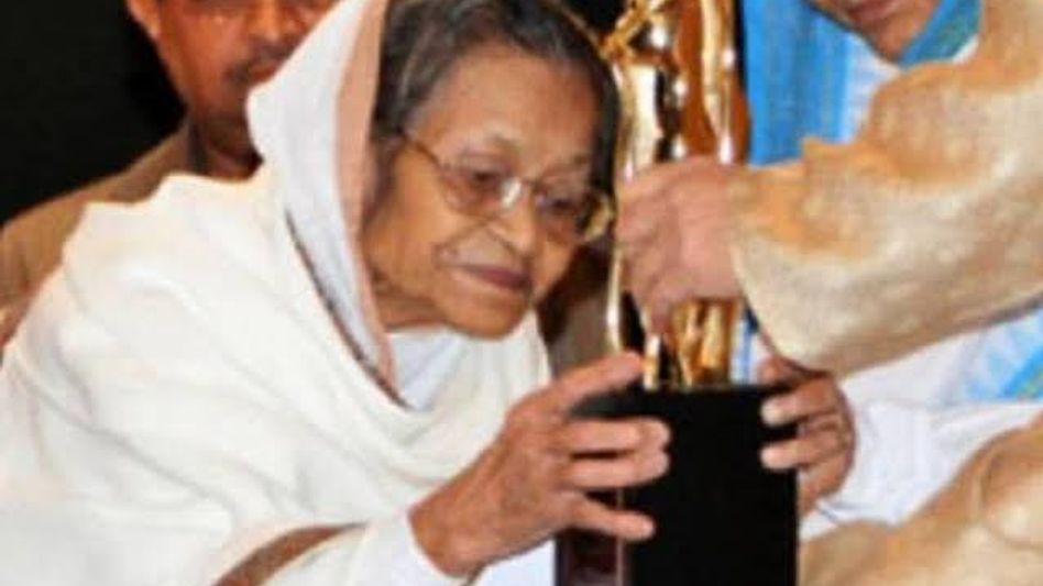 Assam Gandhian Shakuntala Chowdhary passes away at 102 Assam Gandhian Shakuntala Chowdhary passes away at 102
