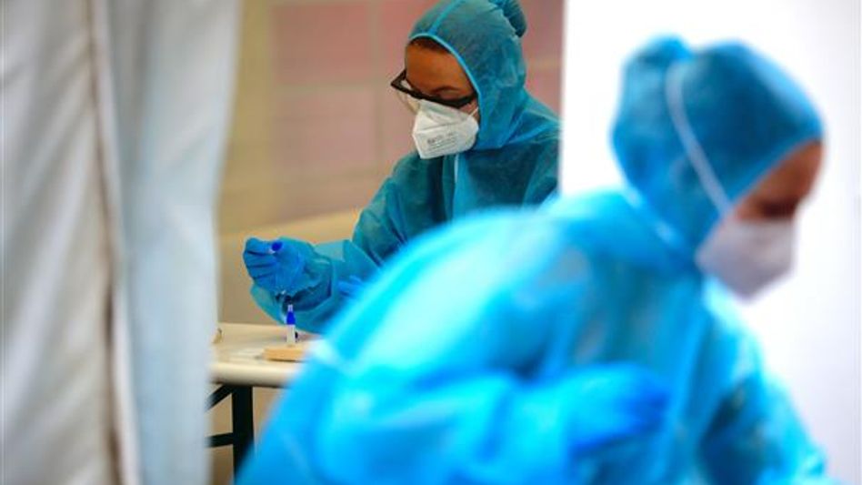 COVID-19 new strain: 20 UK returnees test positive in India COVID-19 new strain: 20 UK returnees test positive in India