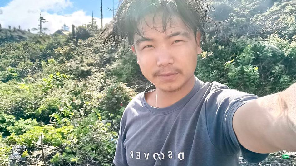 Arunachal: Indian Army contacts Chinese PLA to return captured youth Arunachal: Indian Army contacts Chinese PLA to return captured youth