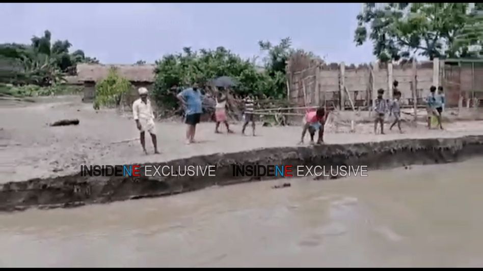 Assam: Erosion offers dual flood challenge with 8000 hectares affected overall, 18 districts still impacted Assam: Erosion offers dual flood challenge with 8000 hectares affected overall, 18 districts still impacted
