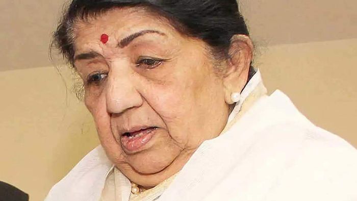 Maha Govt to probe Clebs tweet