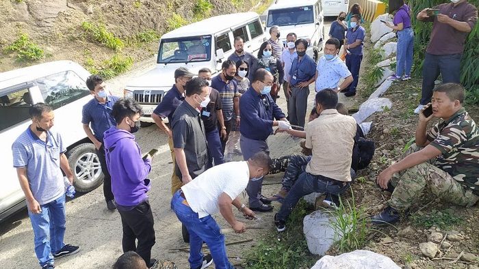 BREAKING: Police Bus carrying 22 people meets with accident in Mizoram