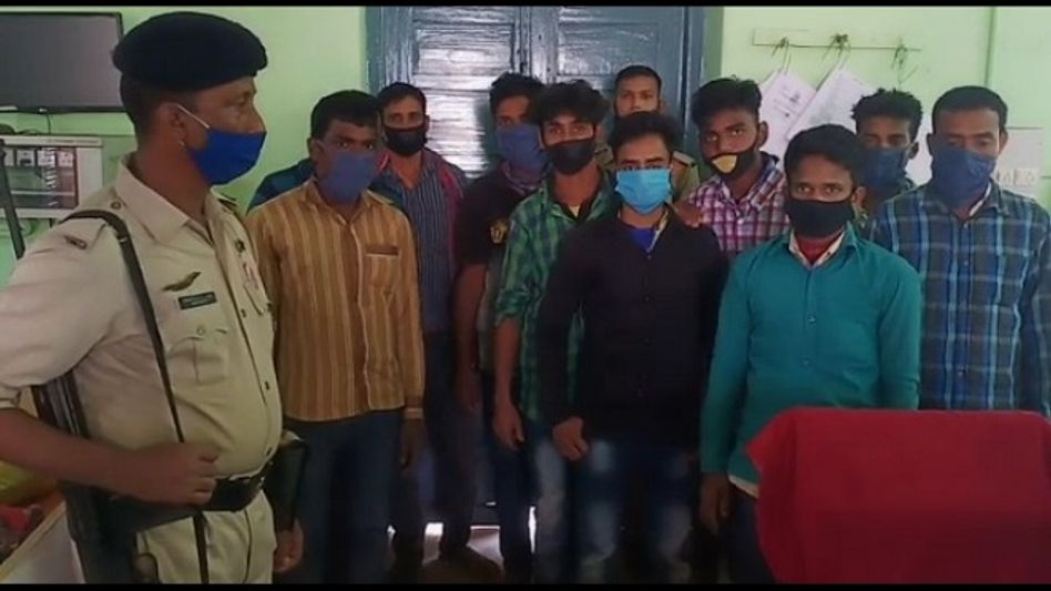 Questions on border safety as 10 Bangladeshi national apprehended in Tripura amid lockdown Questions on border safety as 10 Bangladeshi national apprehended in Tripura amid lockdown