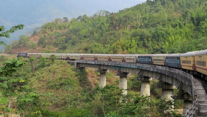 Bharat Gaurav Trains