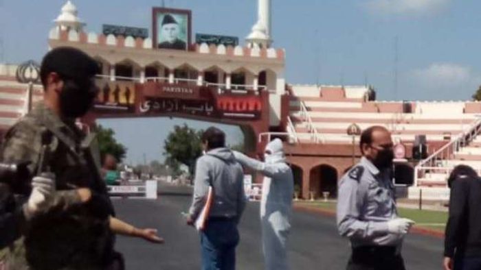 Pakistanis return home after being stranded in India due to Covid-19