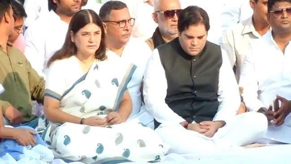 Maneka Gandhi, son Varun excluded from National Executive Council after comments on Lakhimpur Kheri incident Maneka Gandhi, son Varun excluded from National Executive Council after comments on Lakhimpur Kheri incident