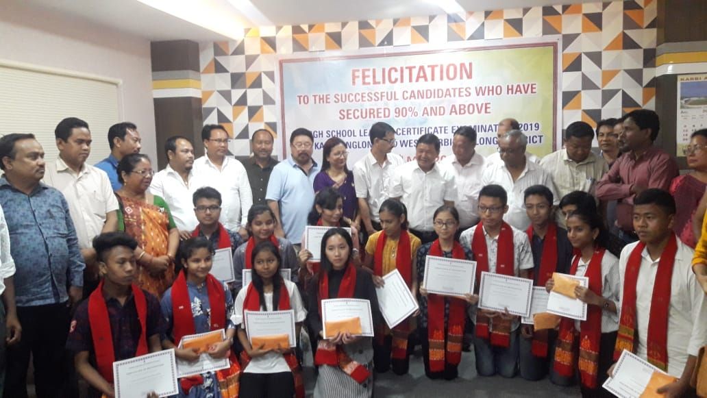 The bright students are all smiles at the facilitation ceremony