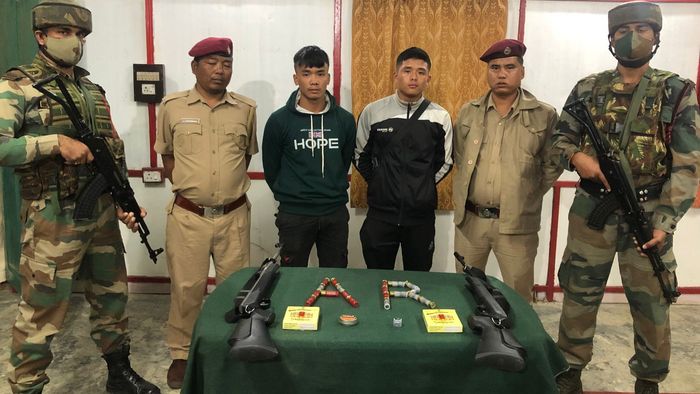 Mizoram: Two apprehended with arms & ammunition at Indo-Myanmar border