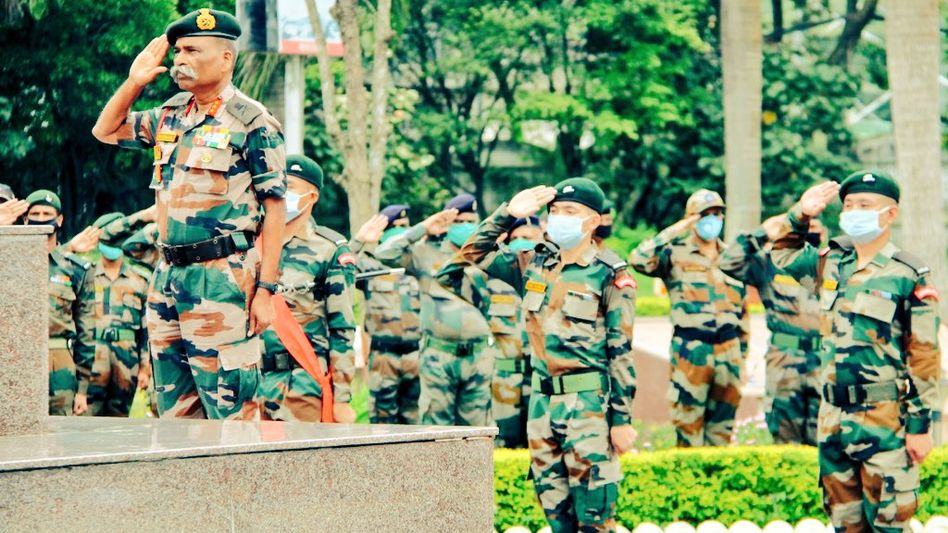 Assam: Gajraj corps pay tributes to war heroes in Kargil Vijay Diwas Assam: Gajraj corps pay tributes to war heroes in Kargil Vijay Diwas
