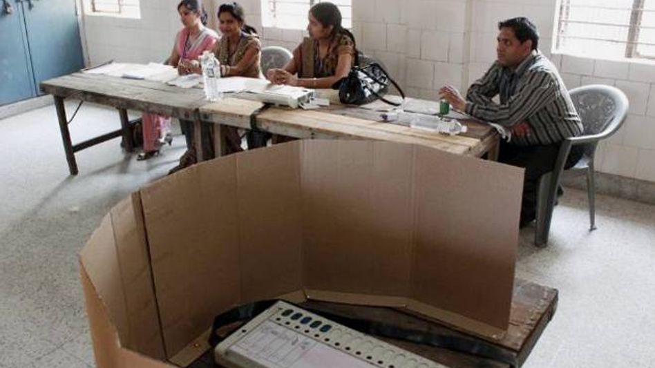 Arunachal: Counting of votes for Panchayat and Municipal elections underway Arunachal: Counting of votes for Panchayat and Municipal elections underway