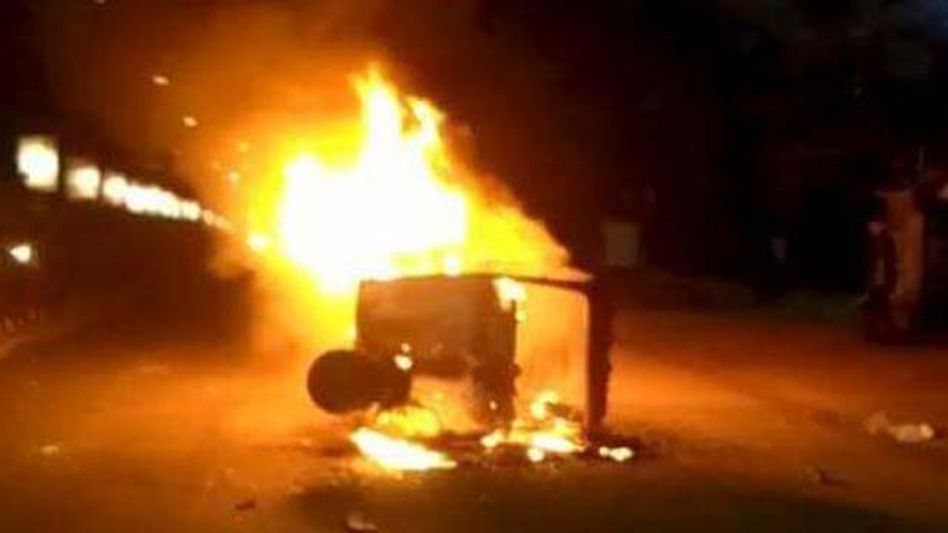 SILCHAR: ONSLAUGHT BETWEEN TWO GROUPS SILCHAR: ONSLAUGHT BETWEEN TWO GROUPS