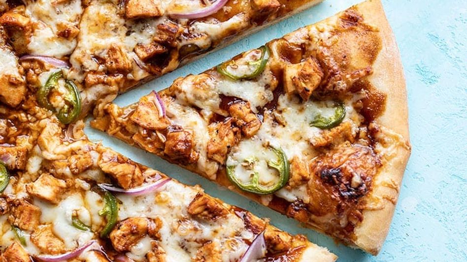 Served non-veg pizza, Ghaziabad woman moves court for Rs 1 cr compensation Served non-veg pizza, Ghaziabad woman moves court for Rs 1 cr compensation