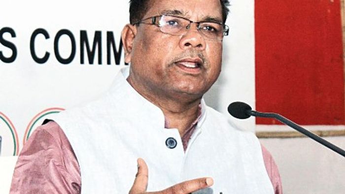 Ripun Bora takes a jibe at Modi’s personal life, again