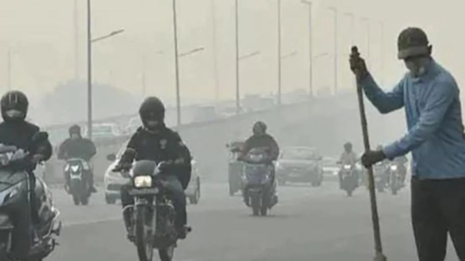 Supreme Court suggests 2-day lockdown in Delhi due to high pollution levels Supreme Court suggests 2-day lockdown in Delhi due to high pollution levels