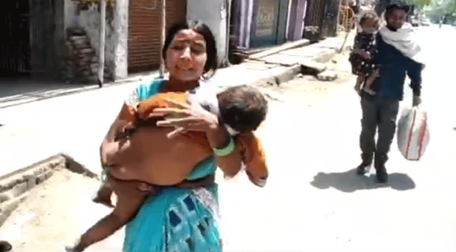 Lockdown: Denied Ambulance, Mother Carries Body of her 3-Year-Old on Foot Lockdown: Denied Ambulance, Mother Carries Body of her 3-Year-Old on Foot
